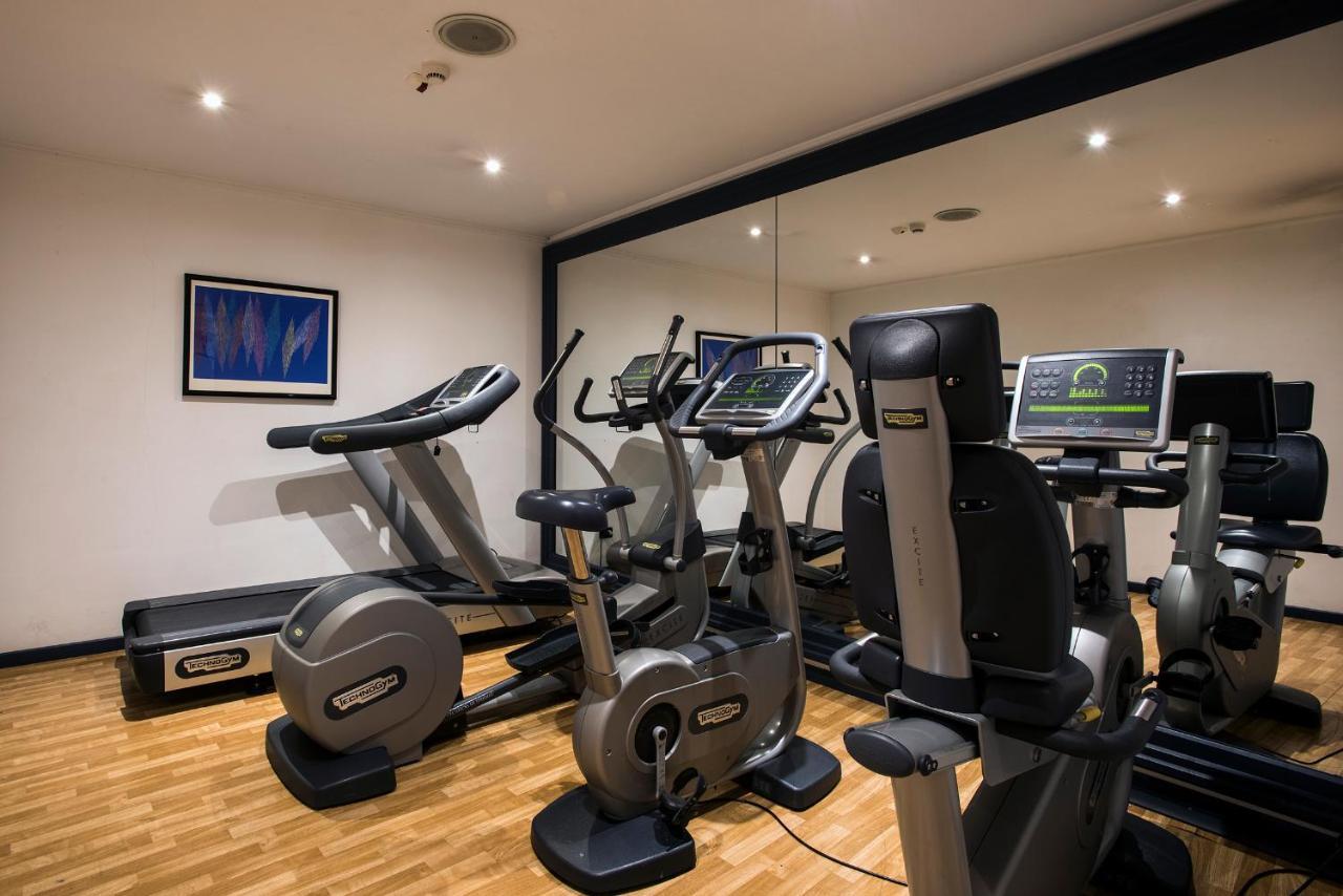 Flyon Hotel & Conference Center Bologna Exterior photo Fitness room